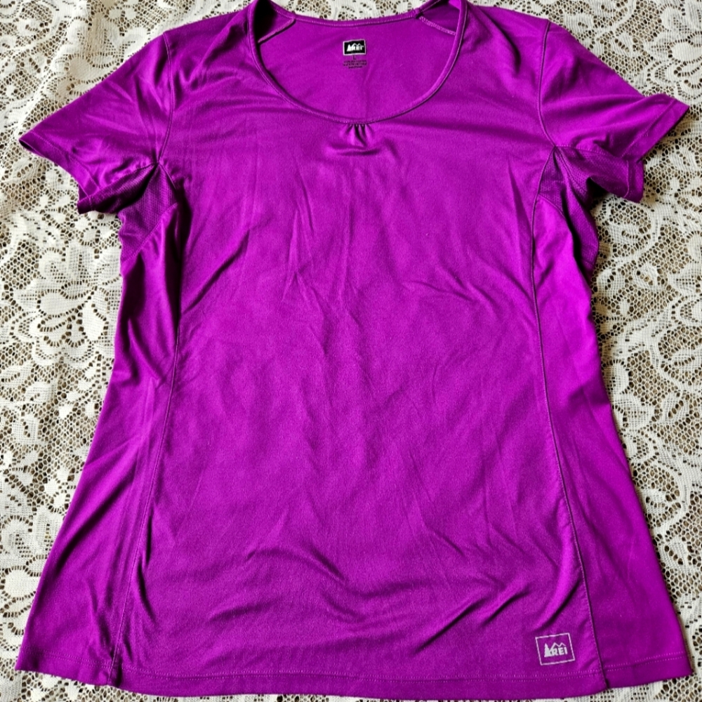 Rei shirt